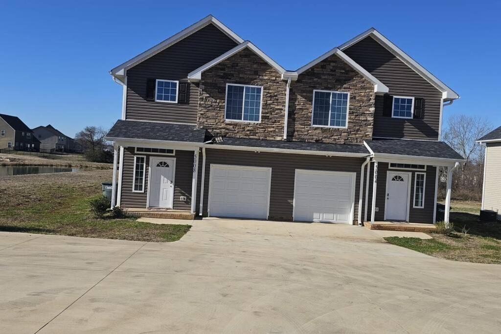 Gorgeous 3 Bedroom Home With Cable Tv In All Rooms & Free Wi-Fi コンコード エクステリア 写真